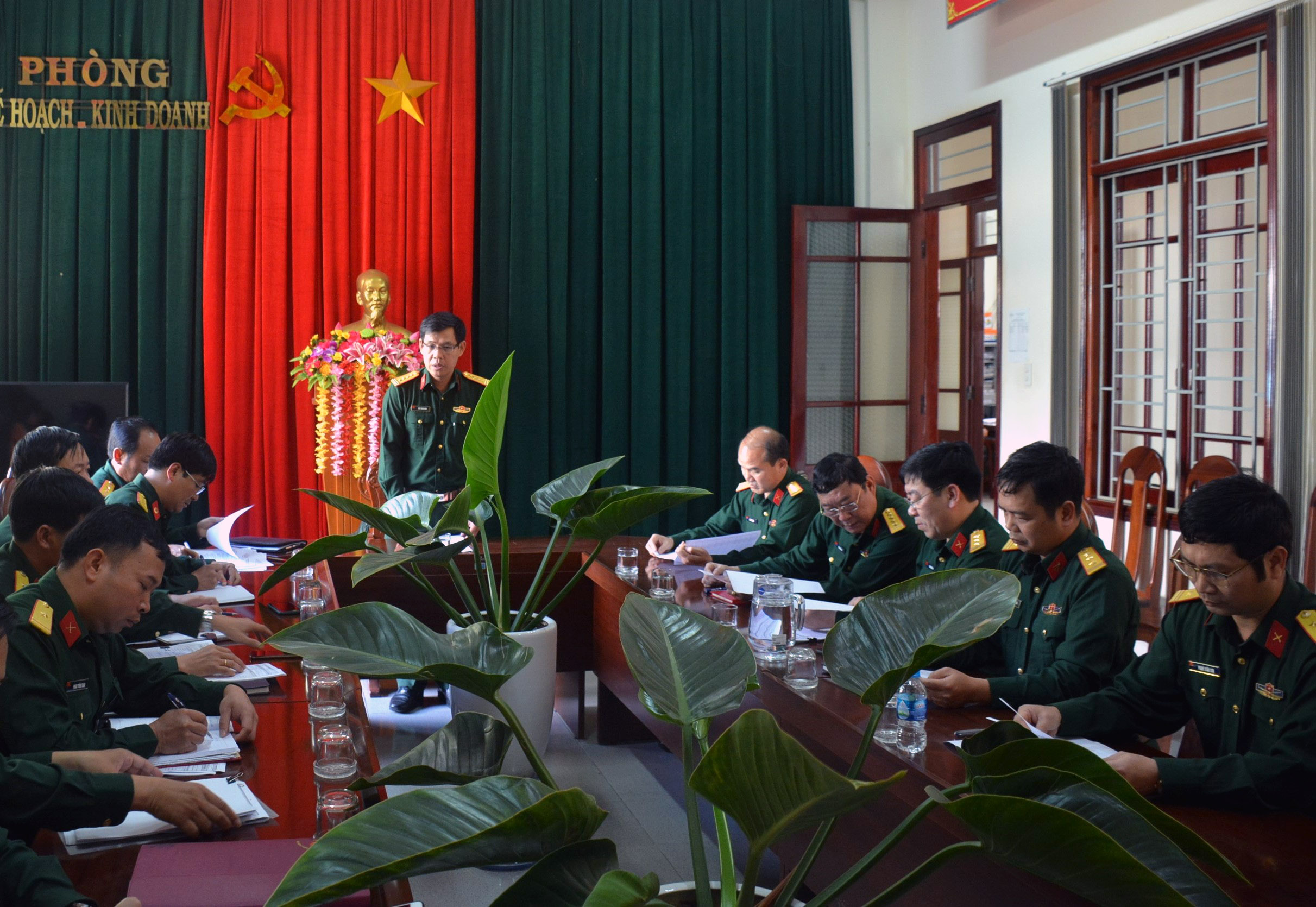 Kiểm tra công tác tổng điều tra kinh tế, cơ sở hành chính tại Binh đoàn 15